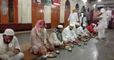 मुसलमानों ने Golden Temple के लिए दान किया 330 क्विंटल गेहूं, नफरतियों को लगी मिर्ची