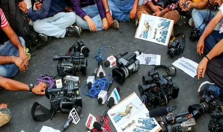 The Editors Guild of India strongly condemns online abuse of women journalists