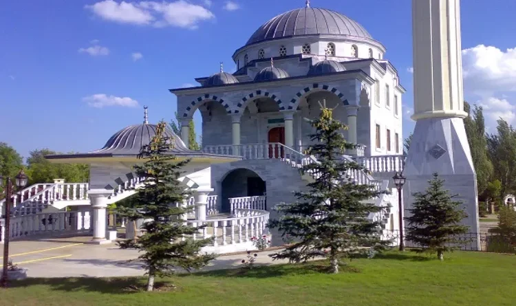 Russo-Ukraine War: Know, how the Sultan Suleiman Mosque of Mariupol, equipped with Turkish craftsmanship, became the target of the Russian army?