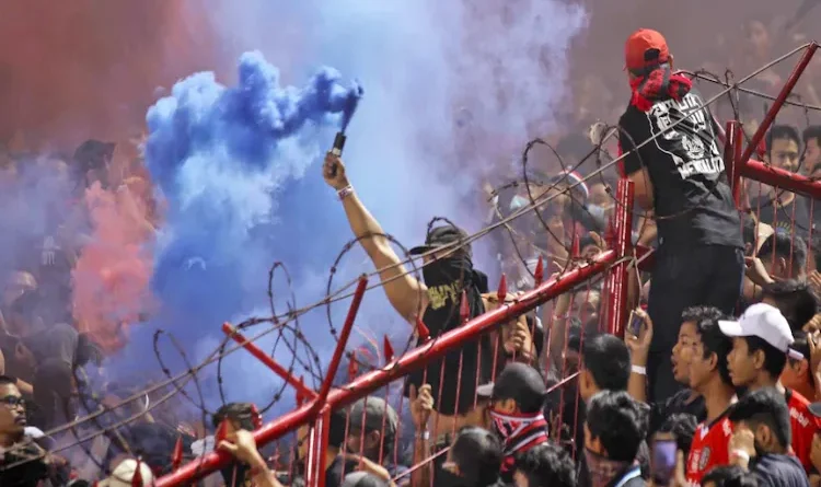 What happened during a football match in Muslim-majority Indonesia that killed 174 people Know about the passion of football