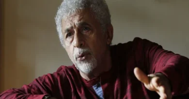 Now there is no Urdu in Hindi films, it has been destroyed: Naseeruddin Shah