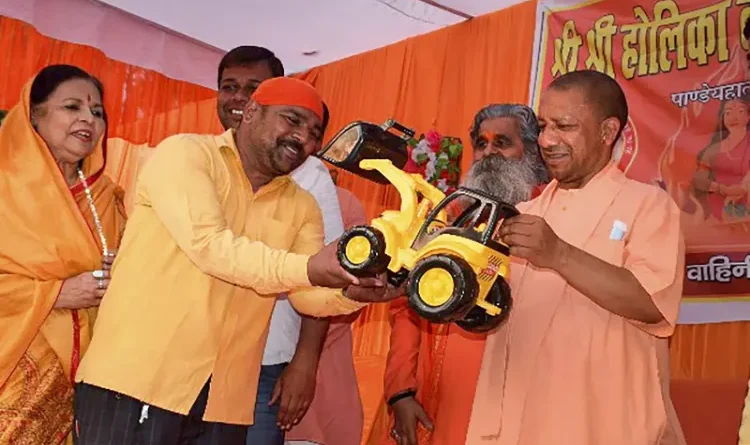 BJP's state governments do not listen to the courts, Yogi's bulldozer model is implemented in other states, promise of 'bulldozer rule' in MP too