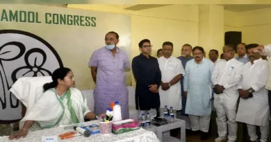 Mamta's meeting on defeat in Sagardighi by-election, change in leaders of Muslim cell