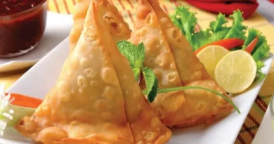 Make Pakodas, Samosas and Kachari for Iftar Recipes