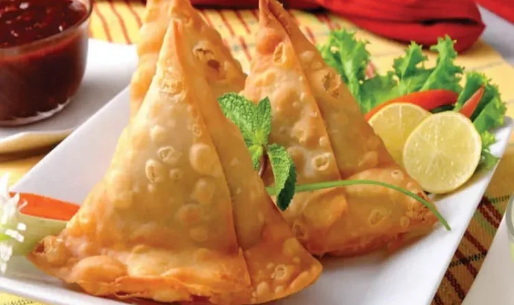 Make Pakodas, Samosas and Kachari for Iftar Recipes