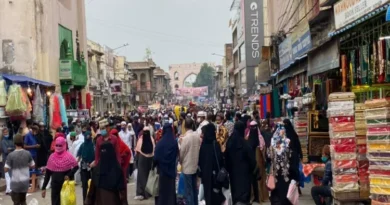 Hyderabad markets packed with buyers as Eid ul Fitr approaches