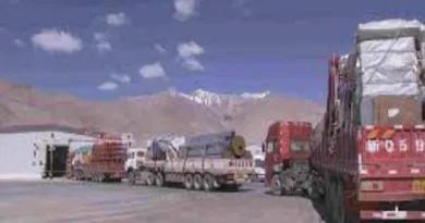 Khunjerab Pass opened, trade restored after three years on Pak-China road