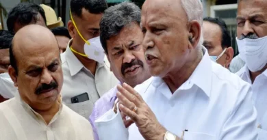 BJP's problems will increase if Karnataka gets out of hand