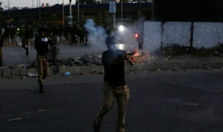 Pakistan Live: PTI workers on the streets nationwide protests one dead mobile internet shut down