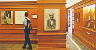 Karnataka government removes Hedgewar from syllabus, Center removes Nehru's name from Memorial Museum and Library Society, fury among Congressmen