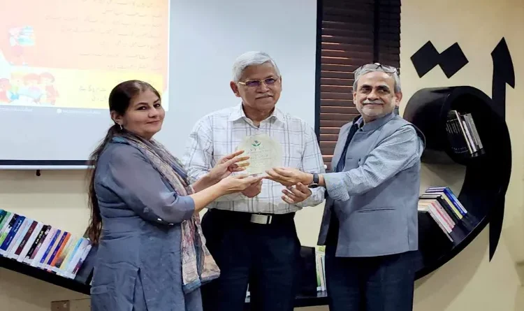 India's Kathakar Rakshanda Ruhi Mehdi honored at Dubai's Bizm-e-Urdu