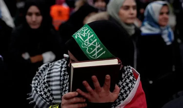 Saudi analysts warn: Sweden's relationship with Muslim countries in danger in Quran insult case