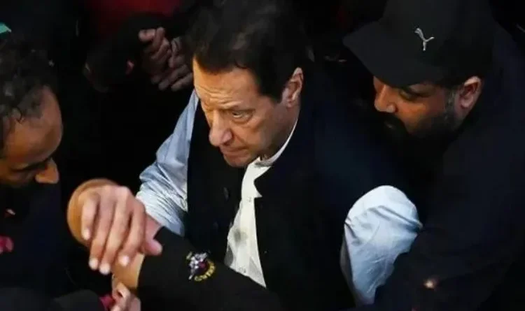 Tosha Khana case: Imran Khan sentenced to 3 years, arrested from Zaman Park, five will not be able to contest elections