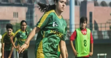 pakistan football team captain maria khan will play from saudi club