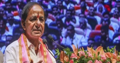 Telangana Assembly Elections 2023: In the election environment, Chief Minister K Chandrashekhar Rao opened a front against Congress on the pretext of Muslims.