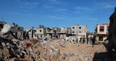 Israel's ground attack on southern Gaza, air strikes also intensified