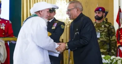 present Syedna Mufaddal Saifuddin awarded Nishan-e-Pakistan