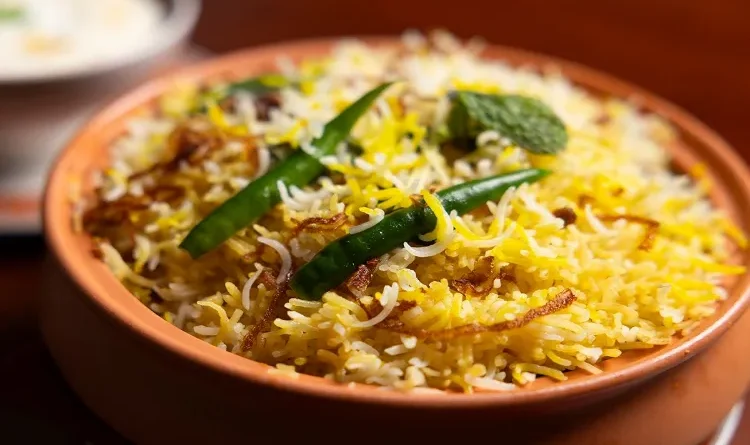 Make non-spicy chicken biryani in just 45 minutes in Ramadan