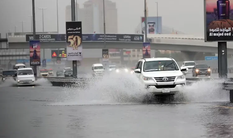 Heavy rain warning in UAE, red alert from weather office