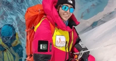 Naila Kayani: Becomes the first Pakistani mountaineer to climb the fifth highest peak 'Makalu'