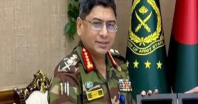 Who is the Bangladesh Army chief who announced Hasina's resignation?