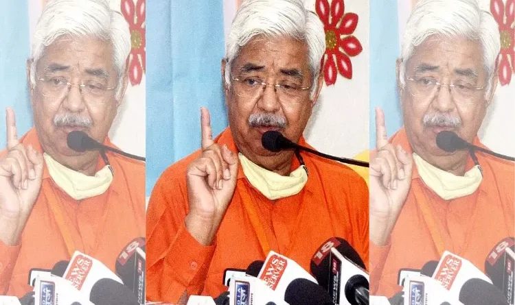 VHP's double standards: Demand for control over Wakf Board, advocacy for protecting temples from government takeover