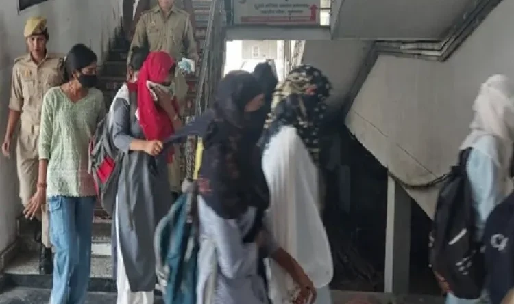 Police raid on spa center: Ulema stirred up due to arrest of 44 Muslim girls, Maulana gave advice