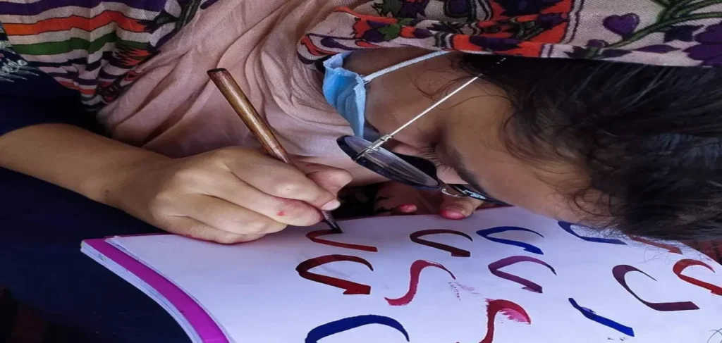 Calligraphy artist Firdousa Bashir becomes an example for Kashmiri youth