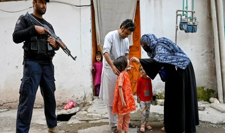 Polio eradication campaign in Khyber Pakhtunkhwa: New hopes begin under the shadow of security