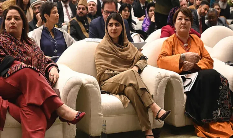 Malala Yousafzai at World School Girls Conference: I am very happy to be in Pakistan