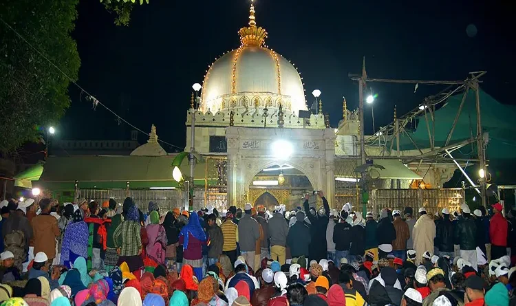 Chishti in ‘Panchjanya’, prayers in dargah: Muslim society at crossroads over Waqf Amendment Bill