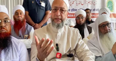 Nationwide power outage against Waqf Amendment Bill: Owaisi appeals to switch off lights at 9 pm on April 30