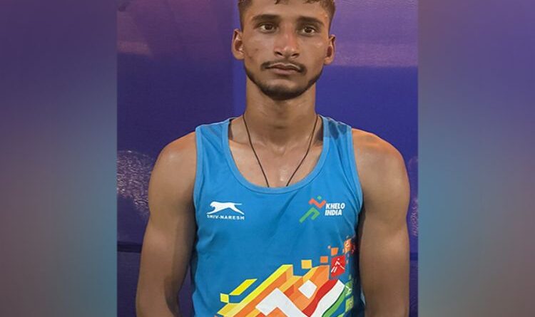 Who is Kadir Khan, who created history at Khelo India Youth Games 2025?