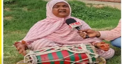 A living example of folk culture, a victim of digital exploitation—Alimun Bua