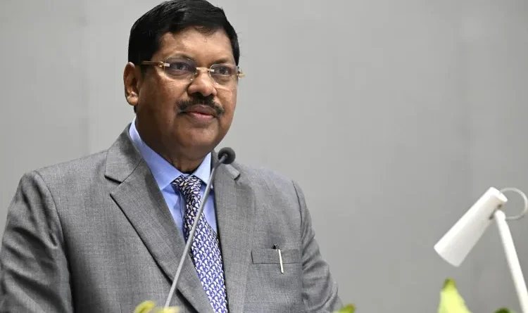 Shoe-throwing at Dalit Chief Justice sparks political storm: BJP's electoral prospects in Bihar falter