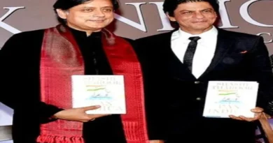 Shashi Tharoor explains why it's impossible to accurately guess Shah Rukh Khan's age