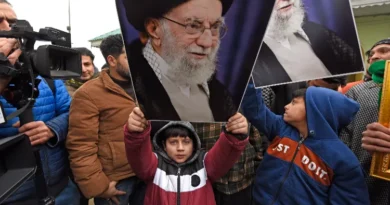 Kashmir: Protests held in support of Iran, slogans raised against the US and Israel.