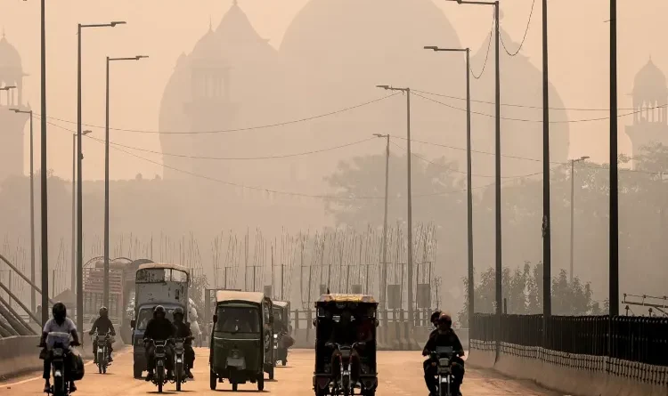 Smog wreaks havoc in Pakistan's Punjab province, causing a sharp decline in air quality.