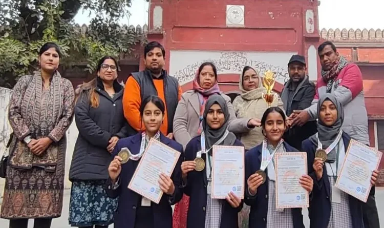 AMU Girls School: Habiba, Afifa, Ilma, and Aashi Gul won gold at the 19th National Volleyball Championship.