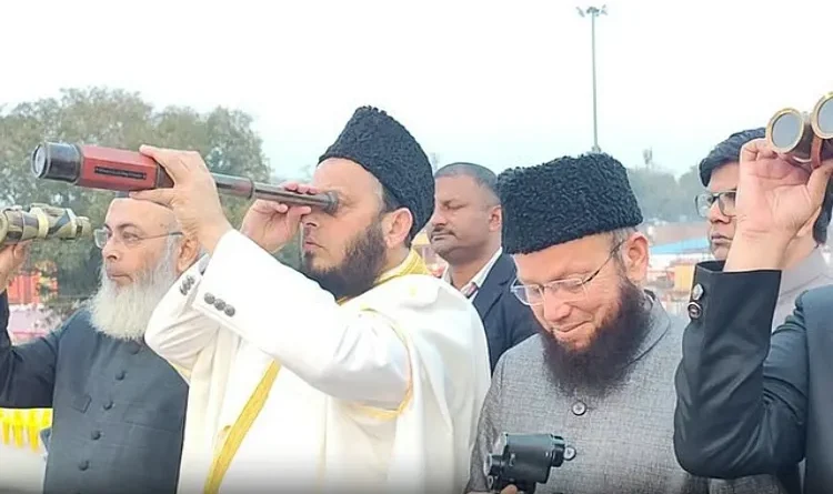 Ramadan begins across the world, including India, with the first Taraweeh prayers celebrated in mosques.