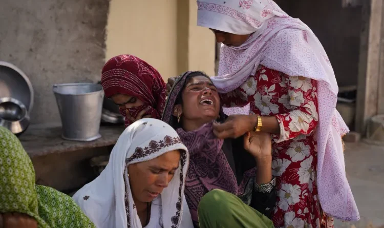 Cow vigilantes go on a rampage in Bhiwadi, shoot dead truck driver Aamir; FIR filed against Bajrang Dal