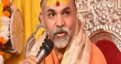 Major Revelation or Mere Controversy? Swami Avimukteshwaranand Levels Serious Allegations Against RSS Leader Indresh Kumar—Sparks a Uproar.