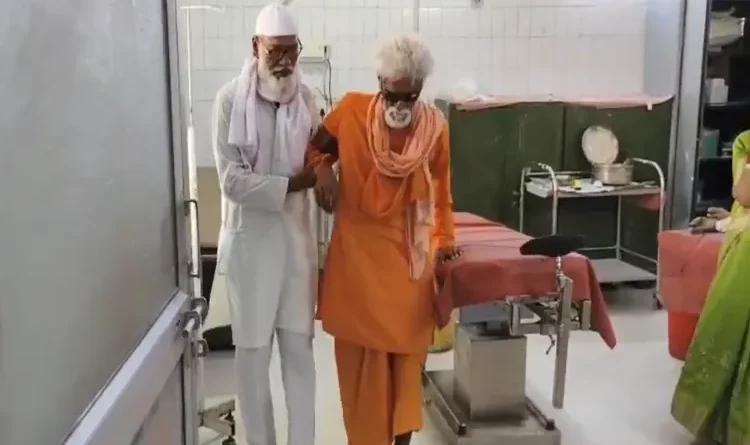 The Mahoba Exemplar: Ishaq Presents an Unbreakable Portrait of Hindu-Muslim Brotherhood.