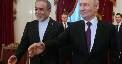 Iran-US Tensions: Tehran's 'Red Lines' on the Strait of Hormuz and Nuclear Issues