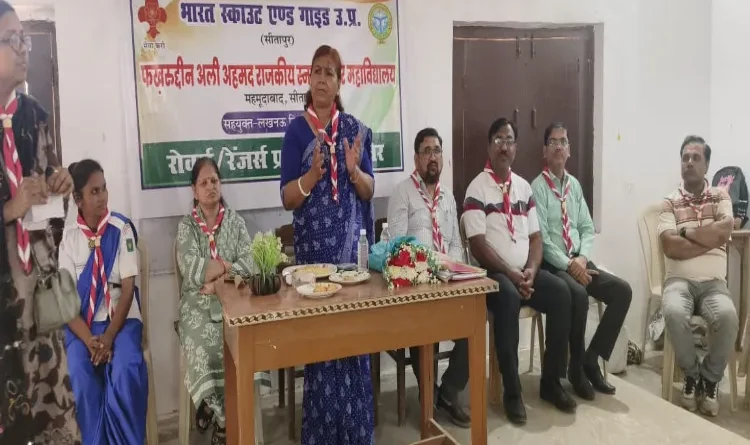 Mahmudabad: Rovers & Rangers Teaches How to Live a Better Life with Limited Resources