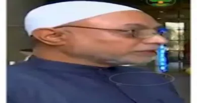 A Shia Maulana issues another controversial statement against supporters of Iran.