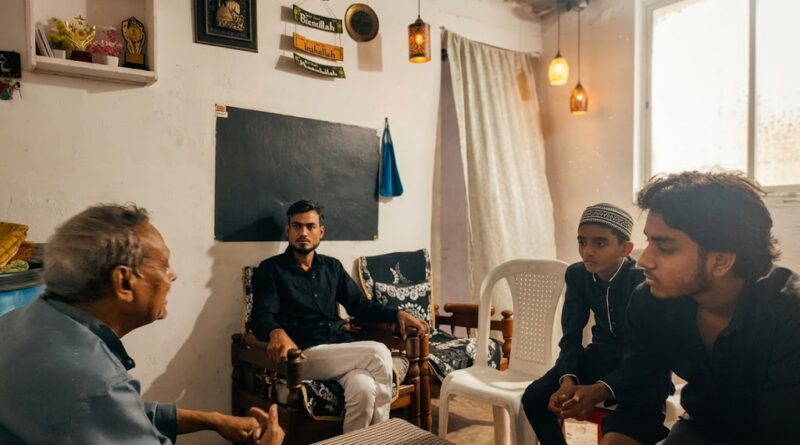 A Unique Initiative by Elderly Muslims in Nagpur: Nurturing Children's Futures Under the Scorching Sun