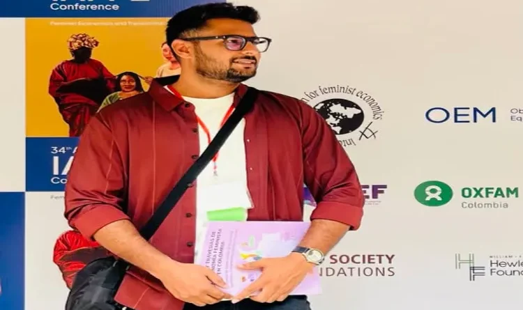 AMU researcher Rameez Raja presented a research paper on transgender financial inclusion in Colombia.