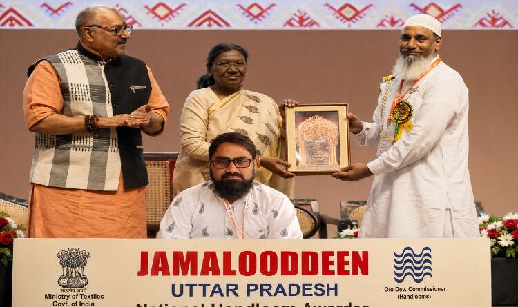 Flying the Flag for Banarasi Weaving: Presidential Honor for Varanasi Weavers