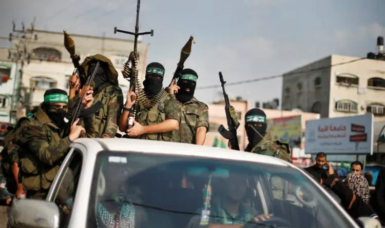 Gaza Agreement: Hamas to lay down arms, Israel to withdraw troops.